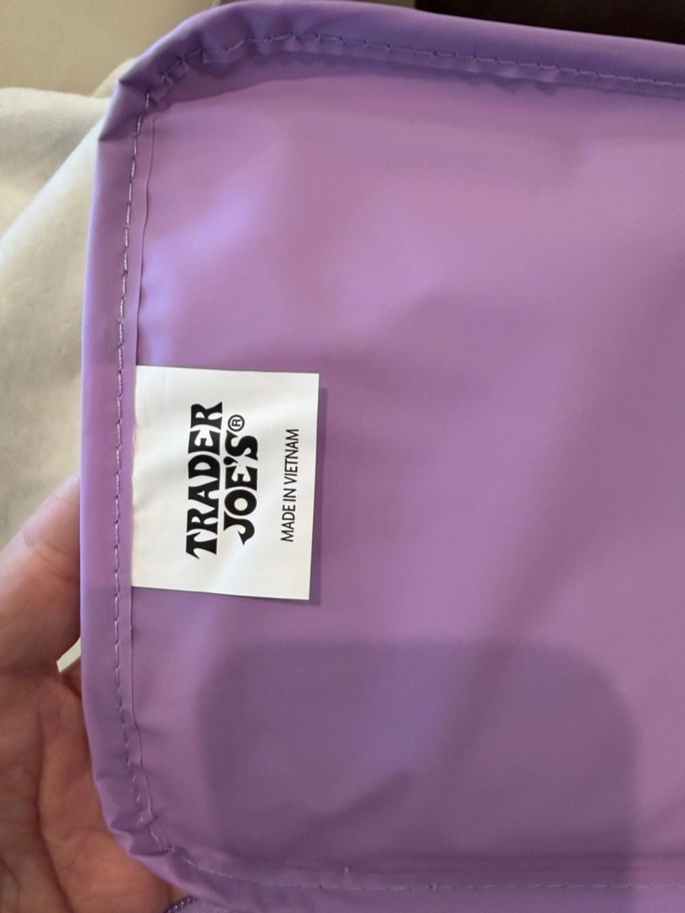 Trader Joe's Large Reusable Insulated Purple/lavender Bag - Picture 5 of 8